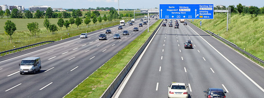 Autobahn bei München.