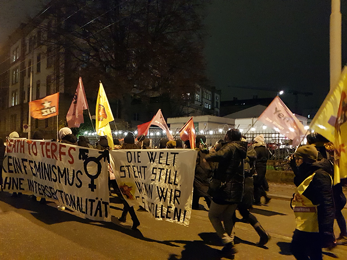 Zürich: Demo gegen Femizide