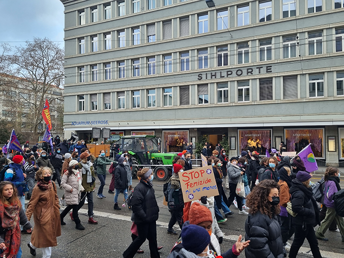 Zürich: Demo gegen Femizide