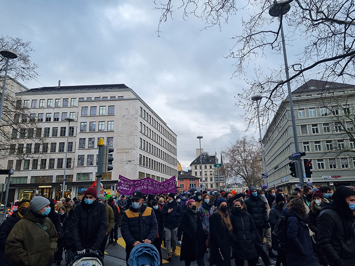 Zürich: Demo gegen Femizide