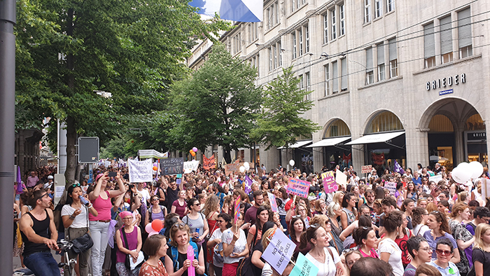 Frauenstreik Demo in Zürich 2019