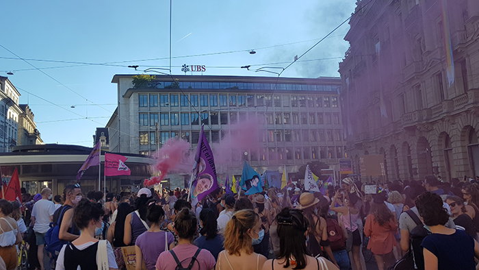 Frauenstreik Demo in Zürich 2021