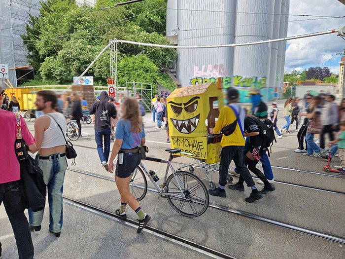 Wohndemo am 25. Mai 2024 in Zürich