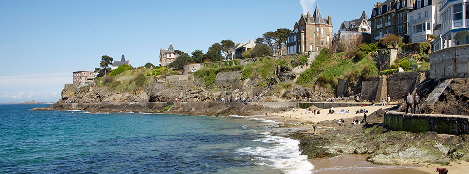 Dinard in der Region Bretagne, der Schauplatz des Films.