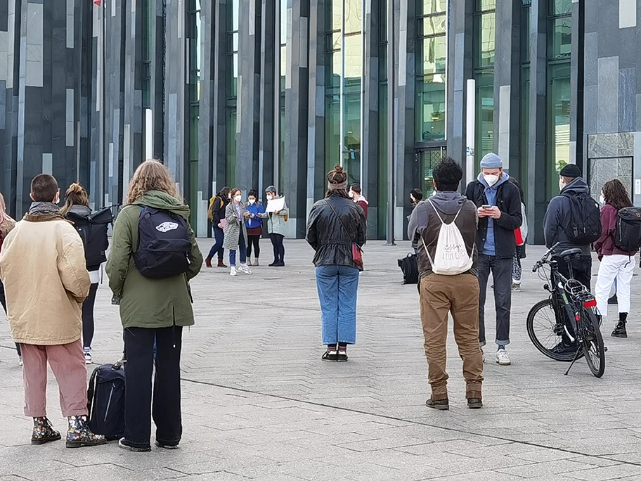 Nach der Kündigung der Istanbul-Konvention durch die Türkei 2021 kam es in Leipzig zu einer Protestkundgebung auf dem Augustusplatz vor dem Paulinum, 24. März 2021.