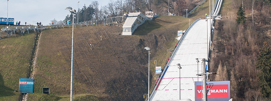 FIS Ski Jumping World Cup Ladies Hinzenbach.