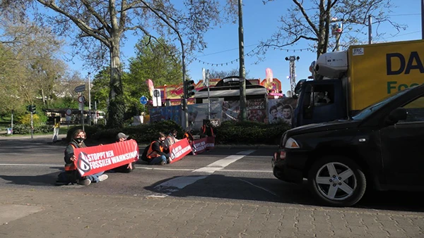 Strassenblockade der Letzten Generation am 20. April 2022.