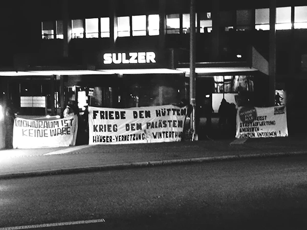 Kundgebung am 1. Feburar 2023 in Winterthur vor dem Sulzer-Hochhaus.