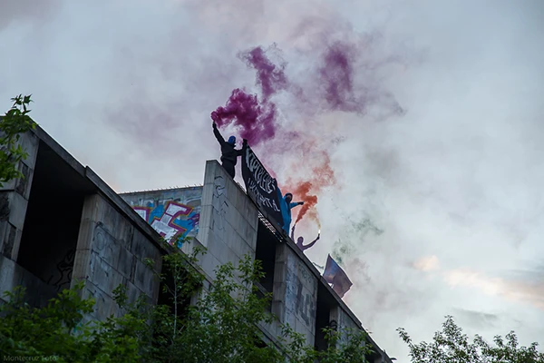 Köpi beibt Strassenfest in Berlin, Mai 2021.