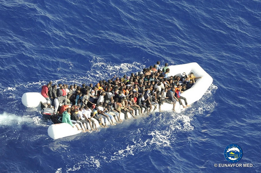 Afrikanische Flüchtlinge im Mittelmeer, August 2016.