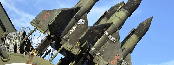 M6 Schmel - AT-1 Panzerabwehrraketen.