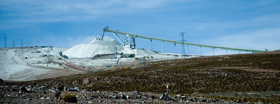 Mine in den Collahuasi Highlands in Chile.
