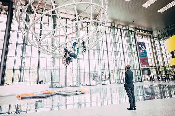 Globus-Besetzung in der VW-Zentrale von Wolfsburg.