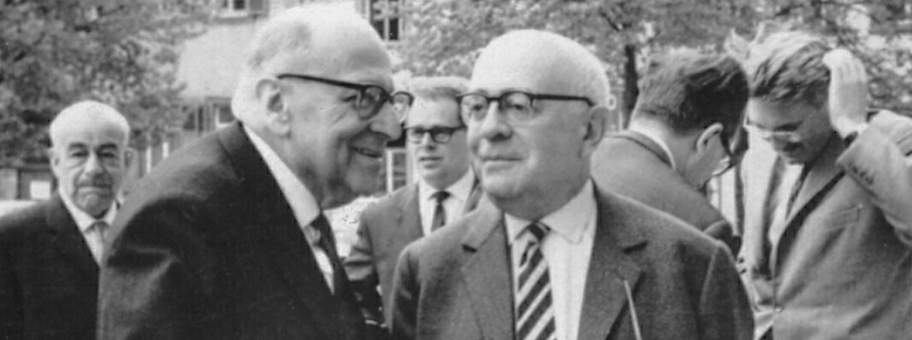 Max Horkheimer und Theodor W. Adorno im April 1964.