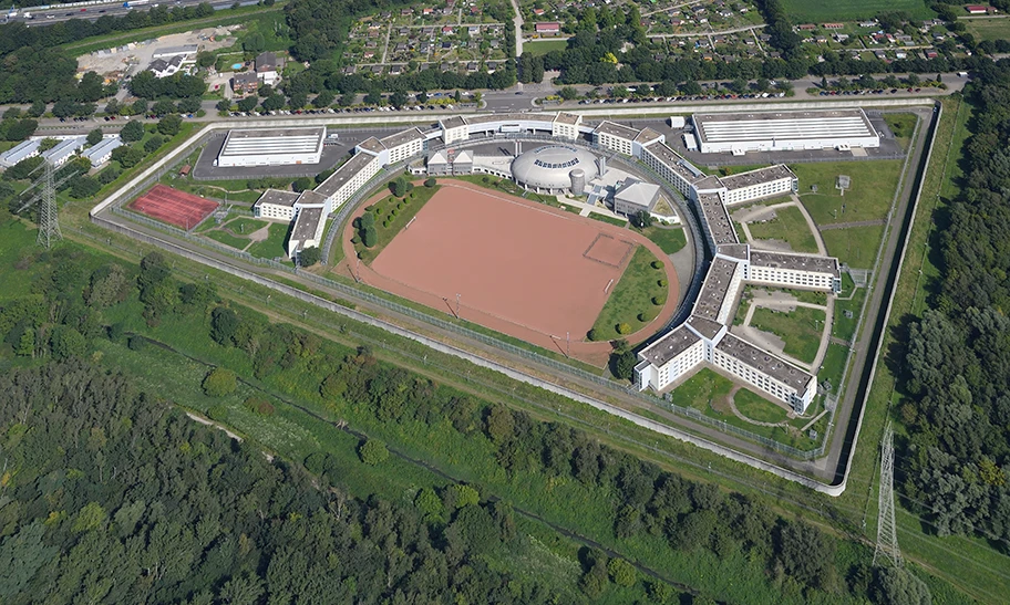 Luftbild der Justizvollzugsanstalt Gelsenkirchen (Ansicht von Süden).