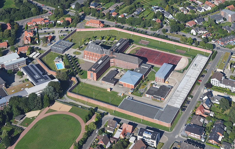 Luftbild der Justizvollzugsanstalt Vechta (Ansicht von Südwesten).