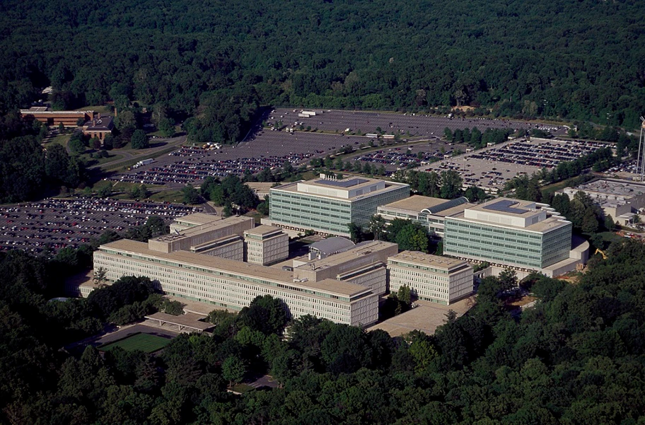 Luftaufnahme des CIA-Hauptquartiers in Langley, Virginia.