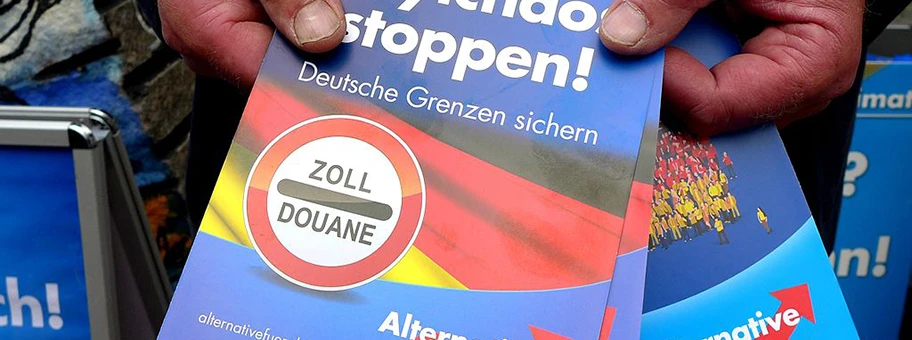 Verteilung von Flyern der Alternative für Deutschland zur Niedersächsischen Kommunalwahl am 11. September 2016.