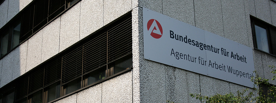 Agentur für Arbeit an der Hünefeldstrasse in Wuppertal.