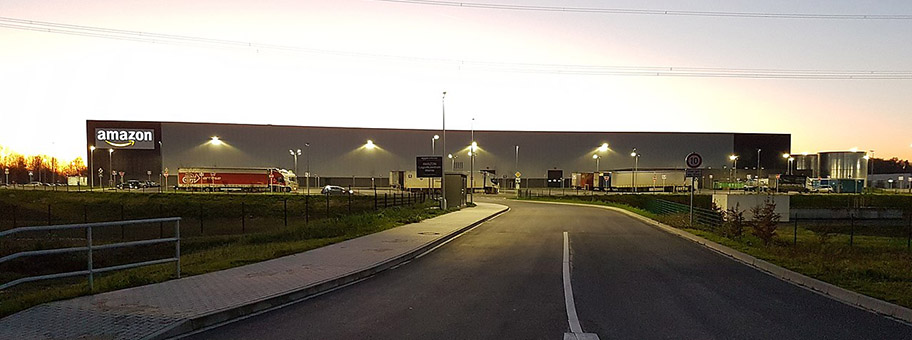 Das 2017 fertiggestellte Amazon-Logistikzentrum in Werne, Nordrheinwestfalen mit 1.800 Mitarbeitern auf 100.000 m² Fläche.