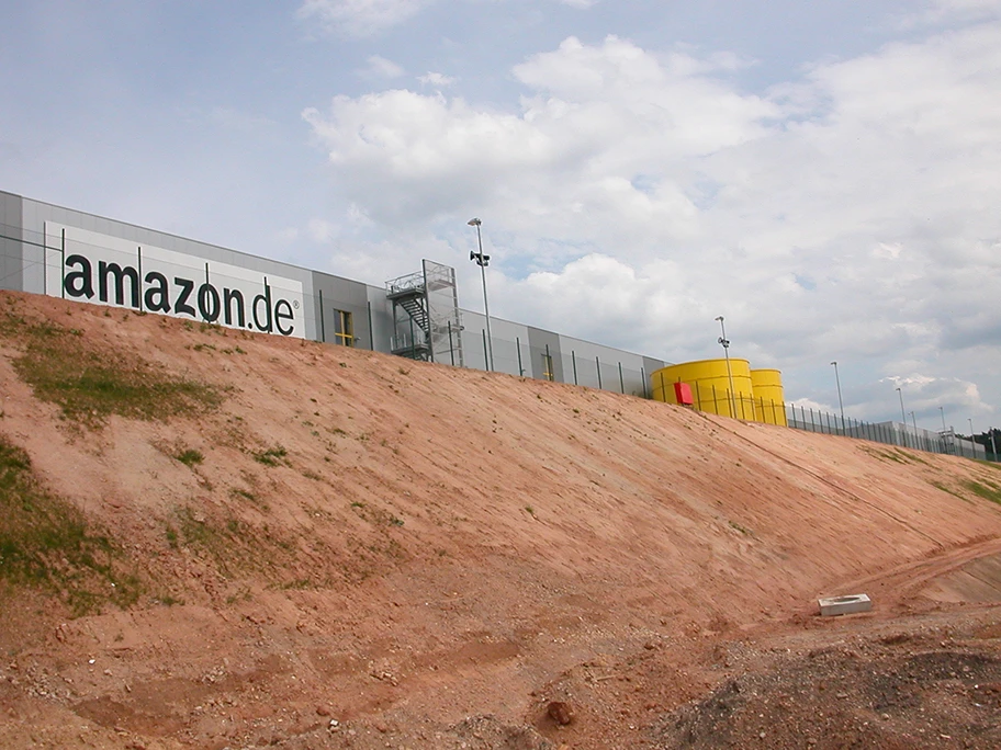 Logistikzentrum Amazon in Bad Hersfeld Gewerbegebiet «Blaue Liede».