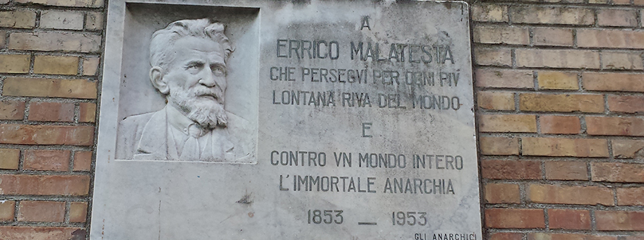 Gedenktafel zu Ehren des Anarchisten Errico Malatesta.