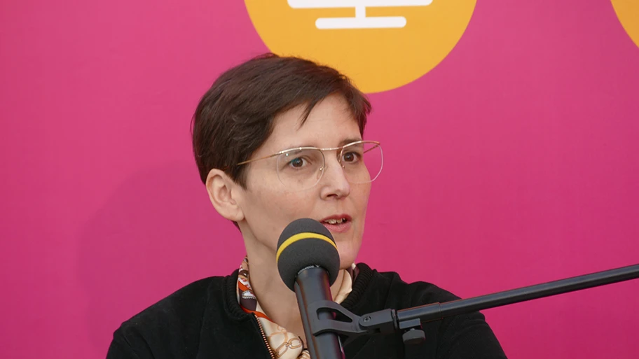 Anke Stelling stellt auf der Leipziger Buchmesse 2019 ihren Roman «Schäfchen im Trockenen» (Verbrecher Verlag) vor. Für diesen Roman erhielt sie den Preis der Leipziger Buchmesse, Kategorie Belletristik.