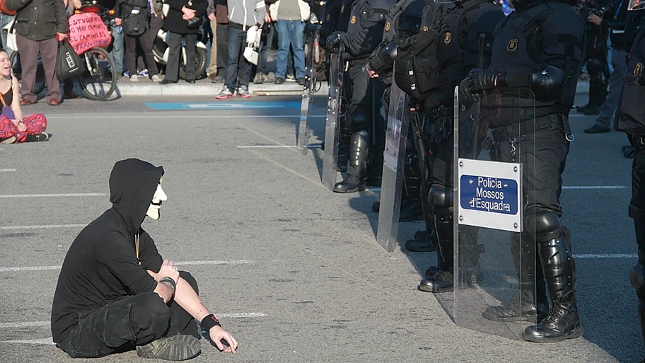 Anonymous-Aktivist in Katalanien, Februar 2012.