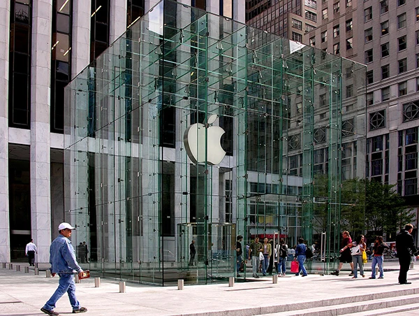 Apple Store in der Fifth Avenue, New York City.