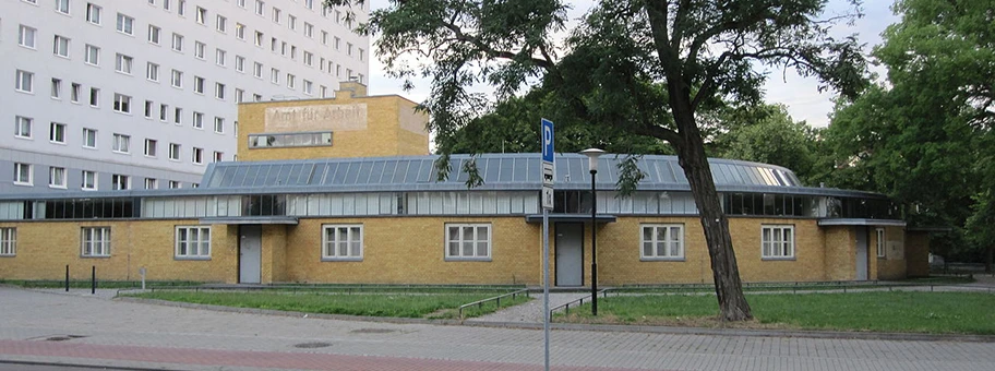 Arbeitsamt von Walter Gropius; erbaut 1928–29.
