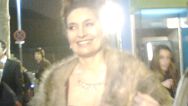 Die spanische Schauspielerin Assumpta Serna spielt im Film die Rolle der Anwältin María Cardenal.