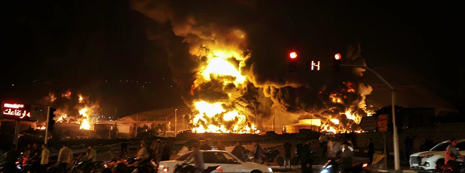 Bombeneinschlag in Teheran am 15. Juni 2025.