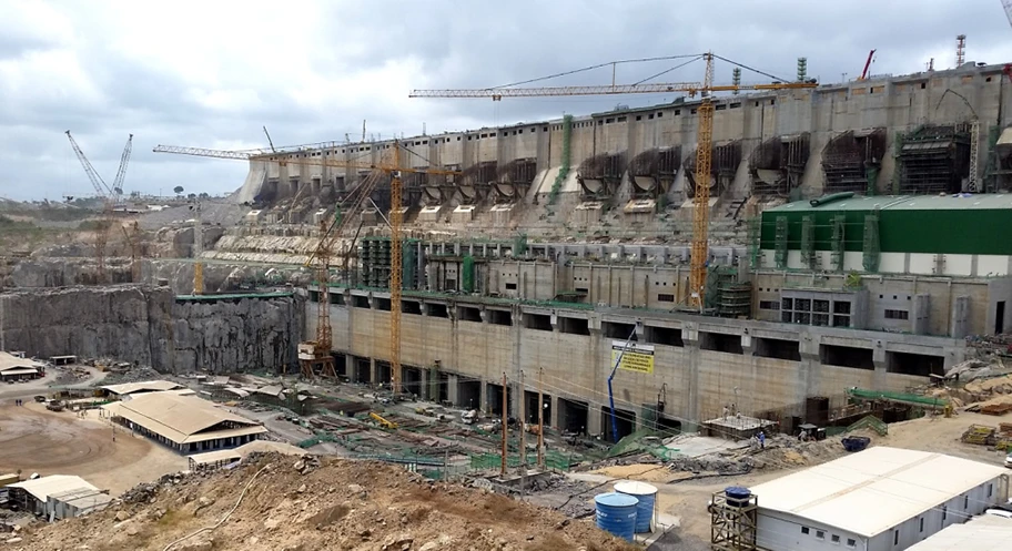 Grossbaustelle des Belo Monte-Staudamms in Brasilien.