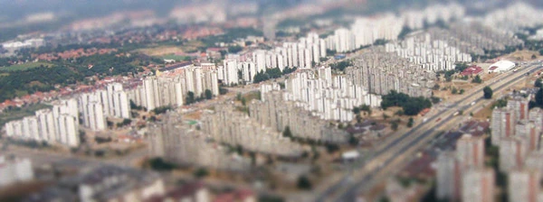 Das Quartier Bežanijski Blokovi in einem Vorort von Belgrad, August 2006.