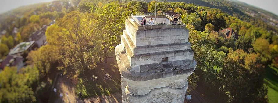 Bismarckturm in Stuttgart aus Richtung Ost.