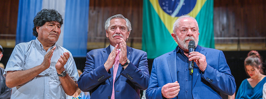 Lula da Silva (rechts) mit dem argentinischen Präsidenten Alberto Fernández am 24. Januar 2023 in Buenos Aires.