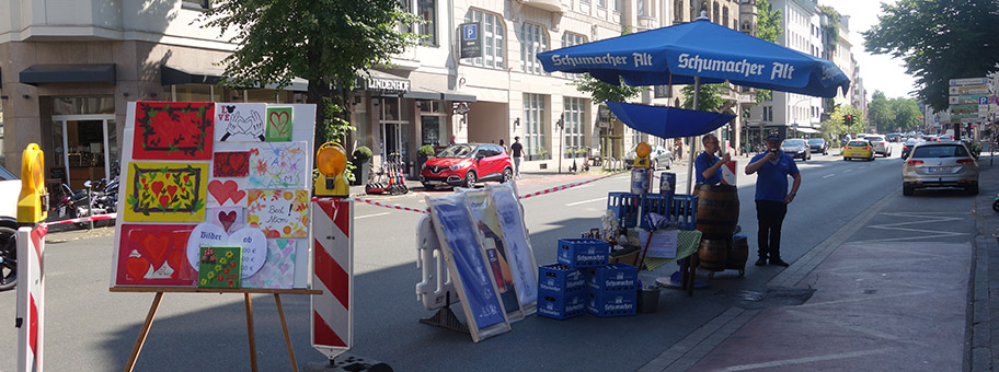 Brauerei Schumacher, Düsseldorf Oststrasse, „Drive in“ während der Corona-Krise, Juni 2020.