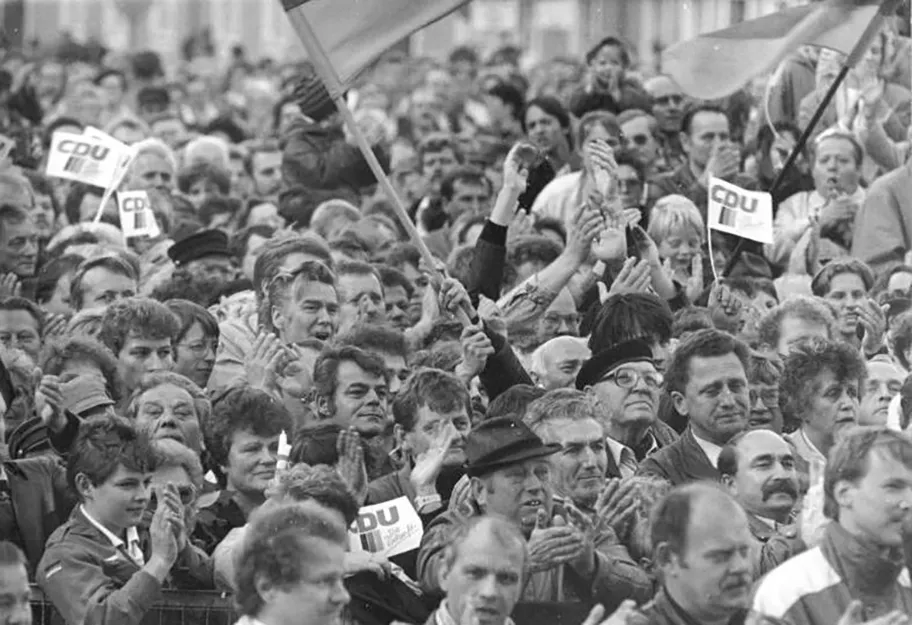 CDU-Wahlkundgebung in Dessau, 1990.