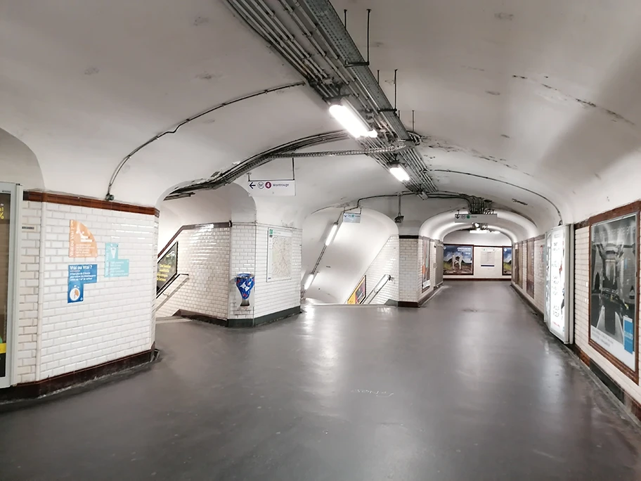 Metrostation in Paris während der Corona-Krise, März 2020.