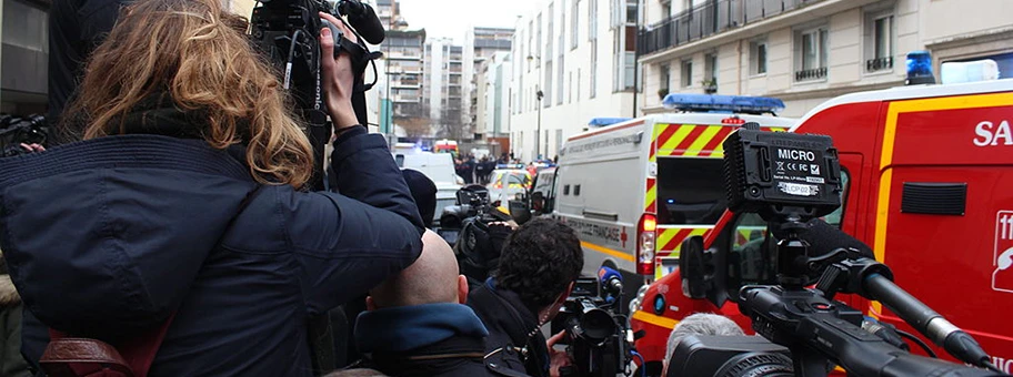 Pressefotografen in Paris bei der Arbeit nach dem Attentat auf «Charlie Hebdo» am 7. Januar 2015.