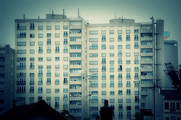 Banlieue in Saint-Denis, Seine-Saint-Denis (Paris).
