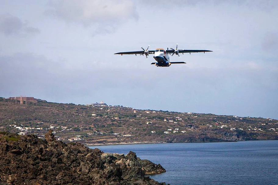 Eine holländische Dornier im Einsatz (Küstenwache) für Frontex.