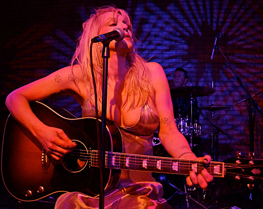 Courtney Love an einem Konzert im Dream Downtown von Manhattan, New York.