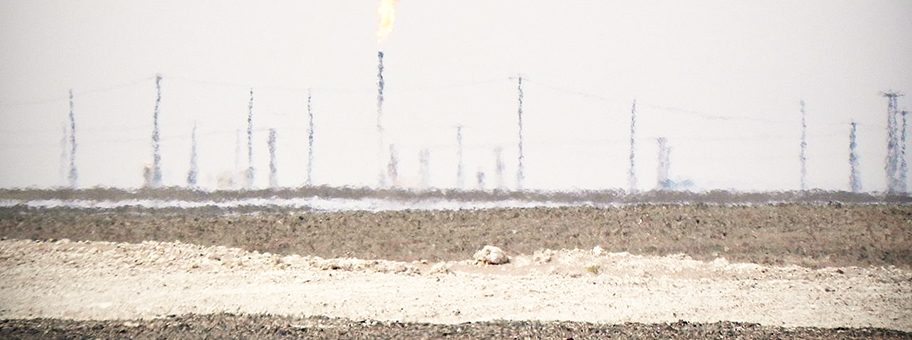 Ölfeld in der Wüste des Oman.