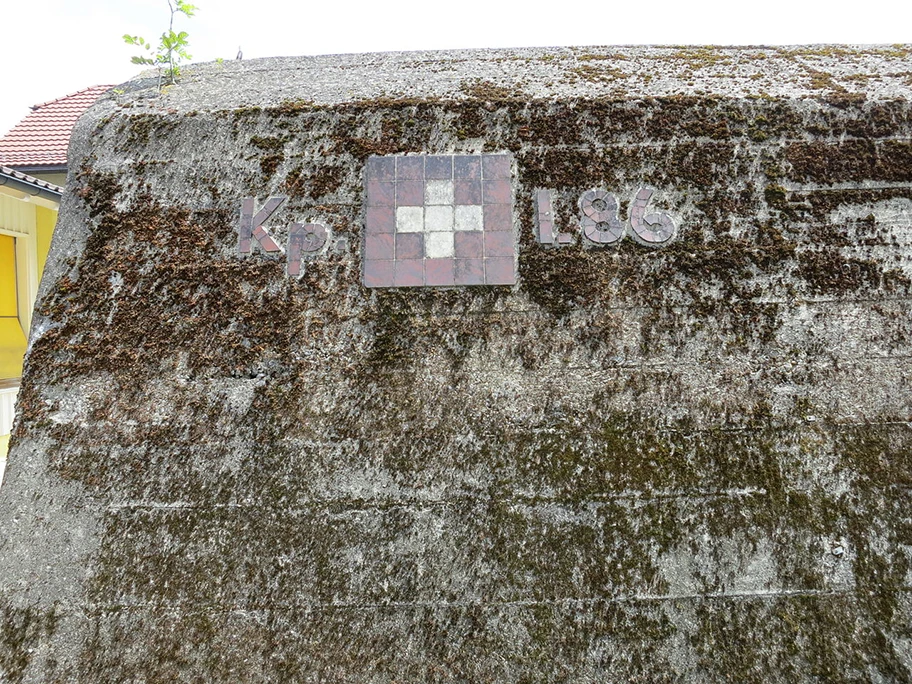 Festungsmauer in Dietikon ZH, 2. Weltkrieg, Schweiz.