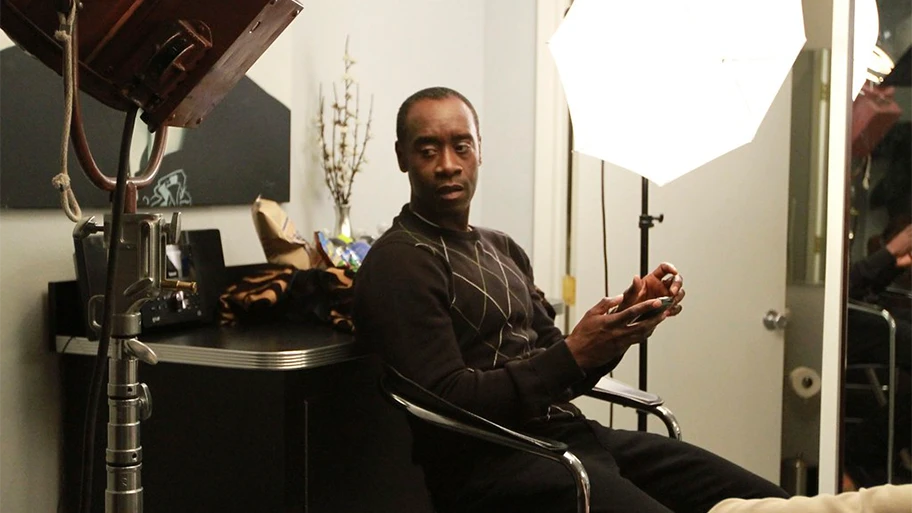 Don Cheadle spielt in dem Film die Rolle von Detective Graham Walters.
