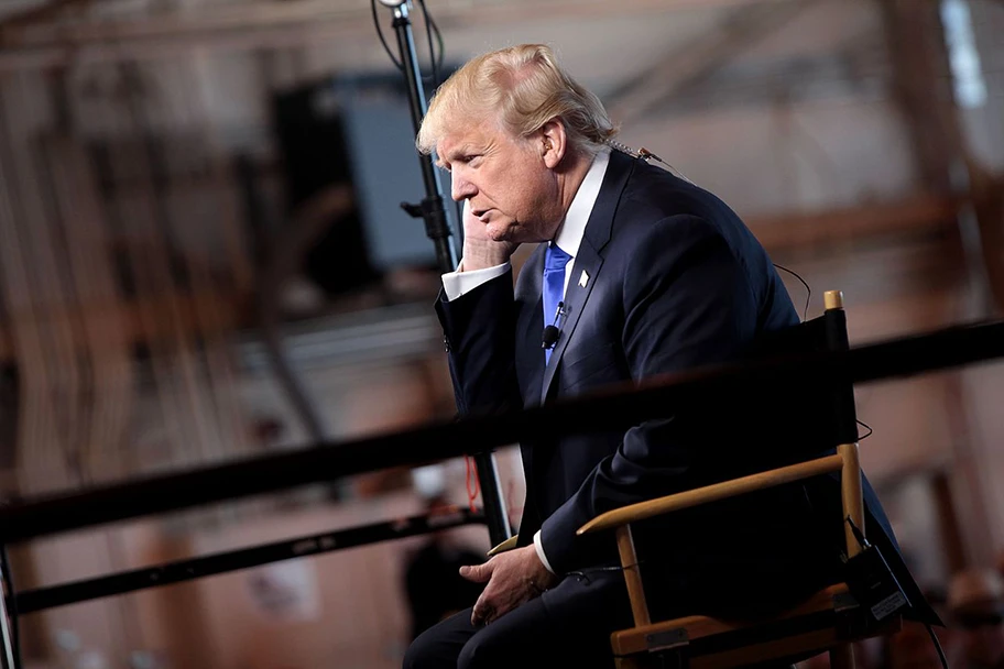 Donald Trump bei einem Auftritt auf dem Flughafen von Mesa, Arizona.