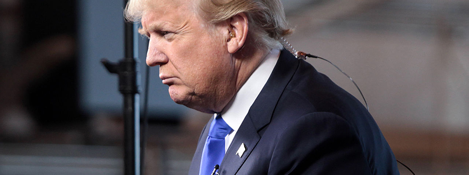 Die Debord'sche Analyse, wonach die Politik nur mehr zu einem Spektakel des Scheins ohne Inhalte verkommt, hat in der Person von Donald Trump einen neuen Höhepunkt erlebt.