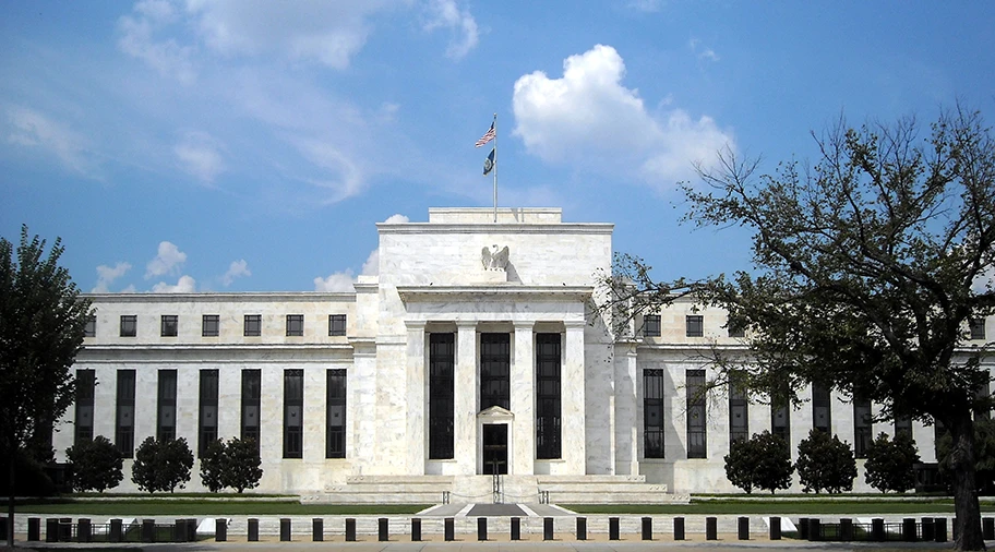 Das „Eccles Building“, Hauptsitz der Federal Reserve in Washington, D.C, USA.