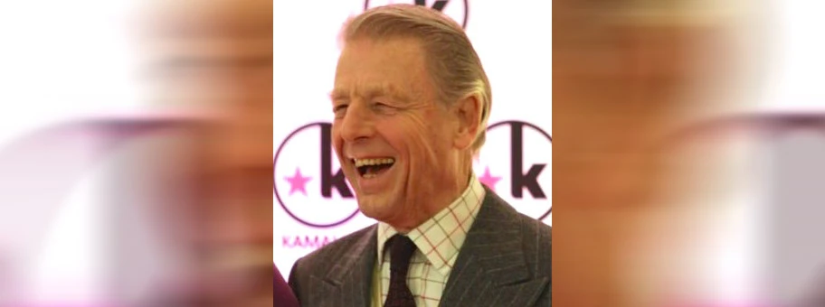 Der britischer Schauspieler Edward Fox (hier 2011) spielt im Film die Hauptrolle des Schakals.